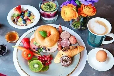 Hotel Nyx By Leonardo 4*