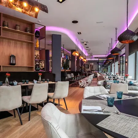 Nyx By Leonardo Μπιλμπάο