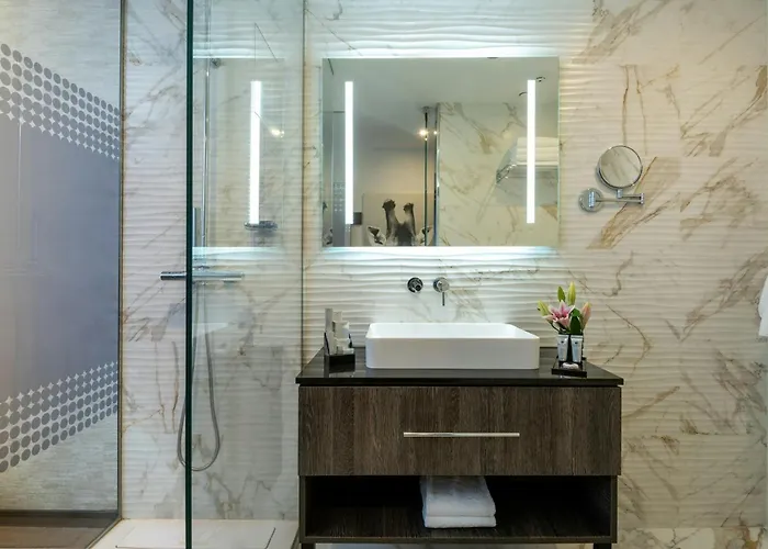 Hotel Nyx By Leonardo