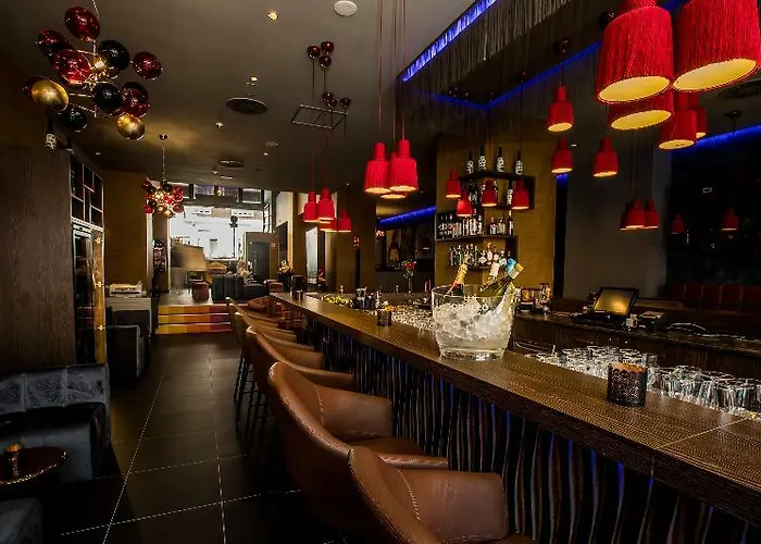 Nyx By Leonardo Bilbau